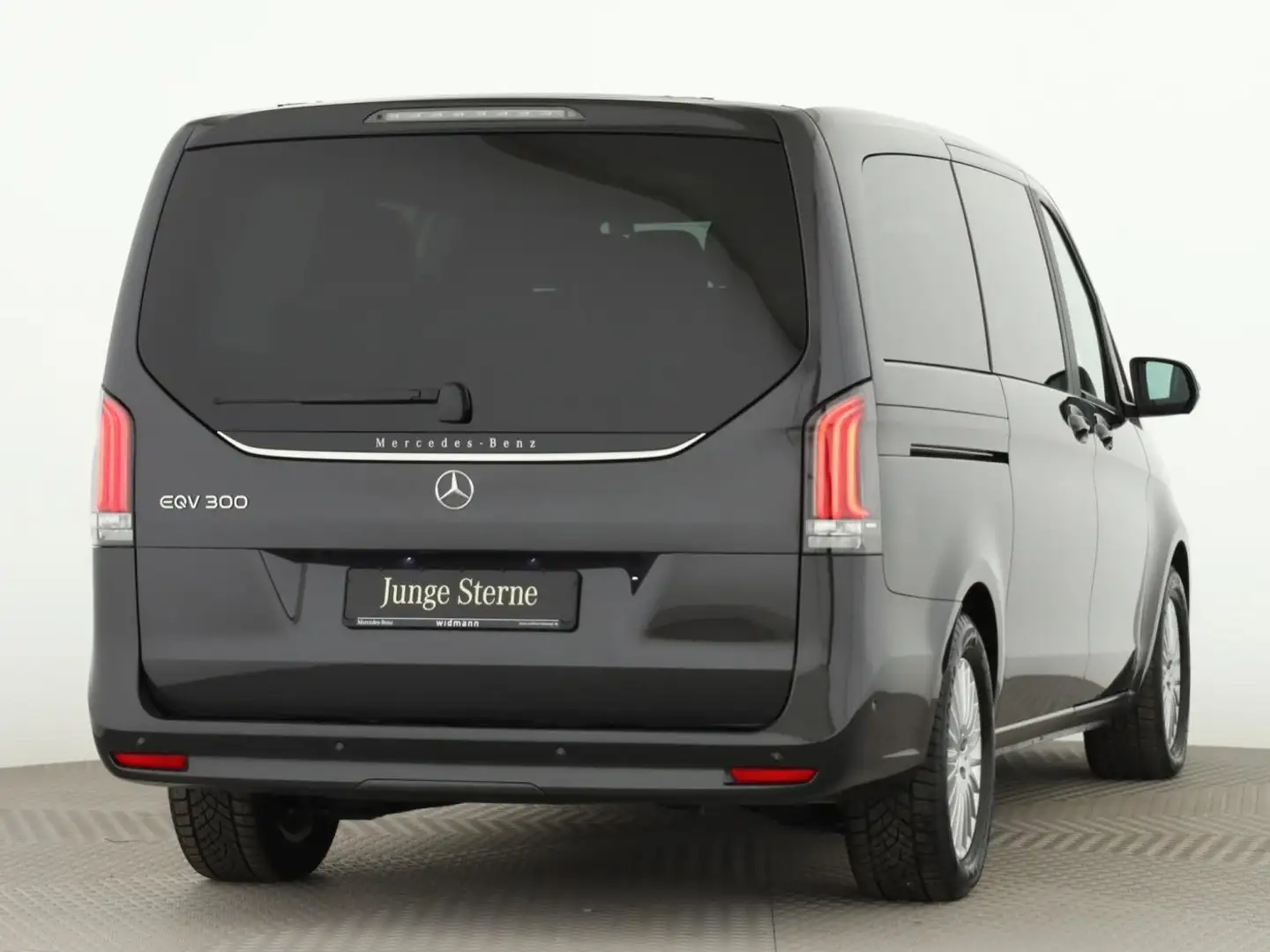 Mercedes-Benz EQV 300 Lang ACC AUT Facelift Kam. KlimaA LM PDC Grau - 2