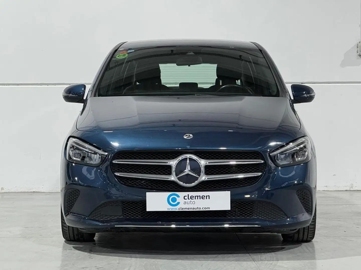 Mercedes-Benz B 180 d Bleu - 2