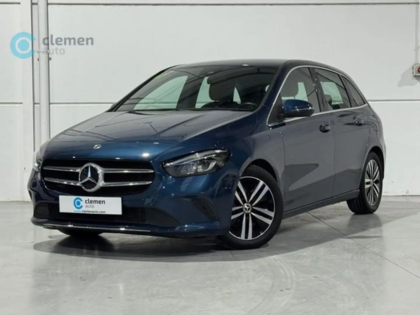 Mercedes-Benz B 180 d Blau - 1