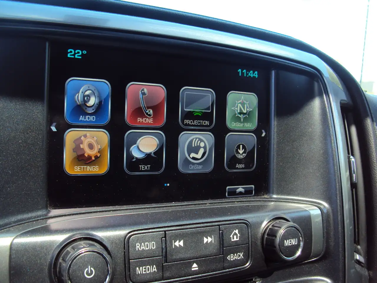 Chevrolet Silverado 1500 снимка Chevrolet Silverado 1500