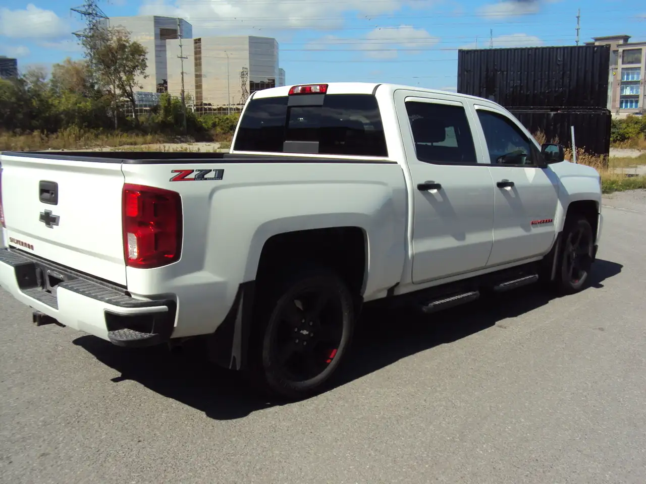 Chevrolet Silverado 1500 снимка Chevrolet Silverado 1500