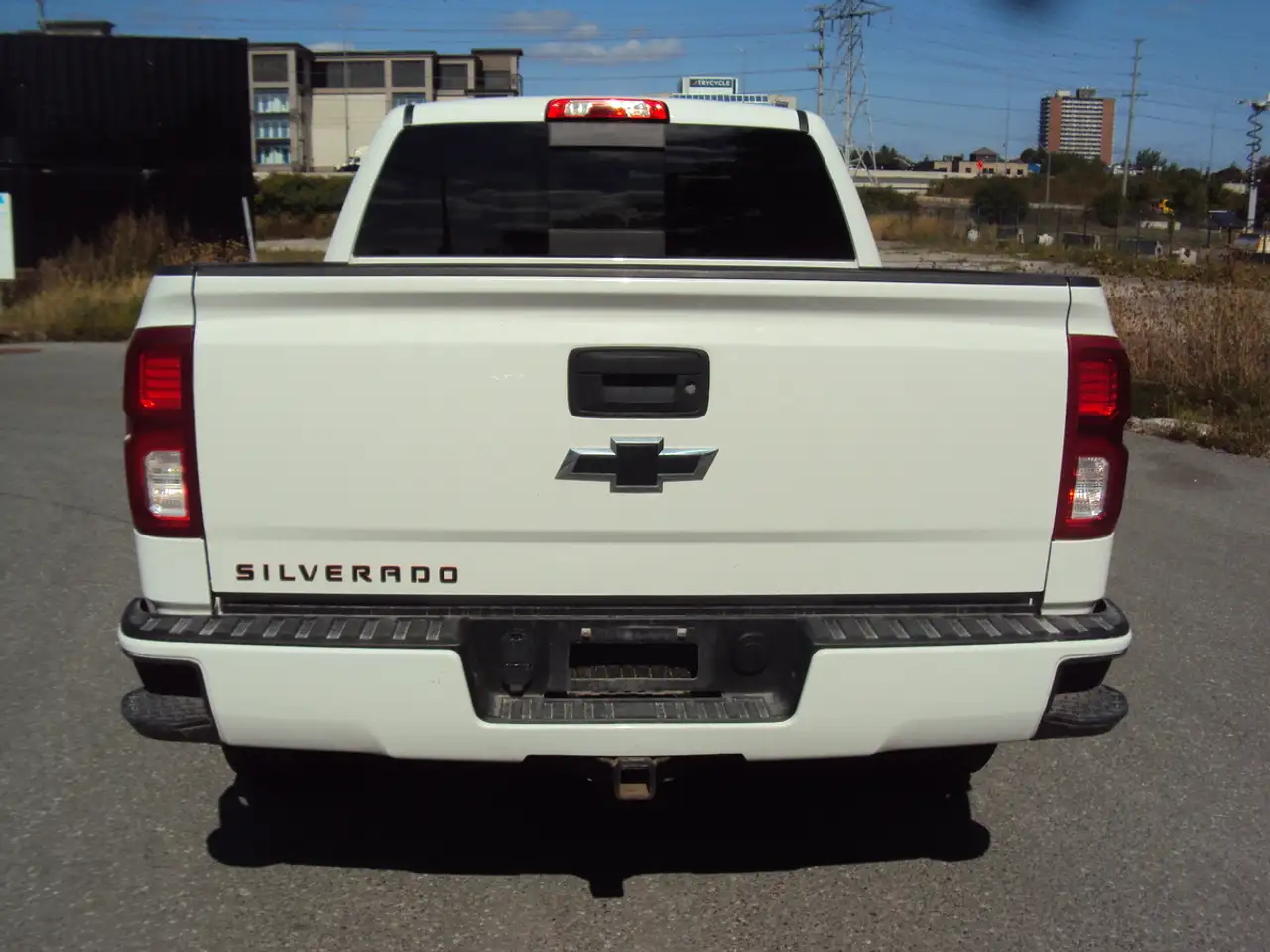 Chevrolet Silverado 1500 снимка Chevrolet Silverado 1500