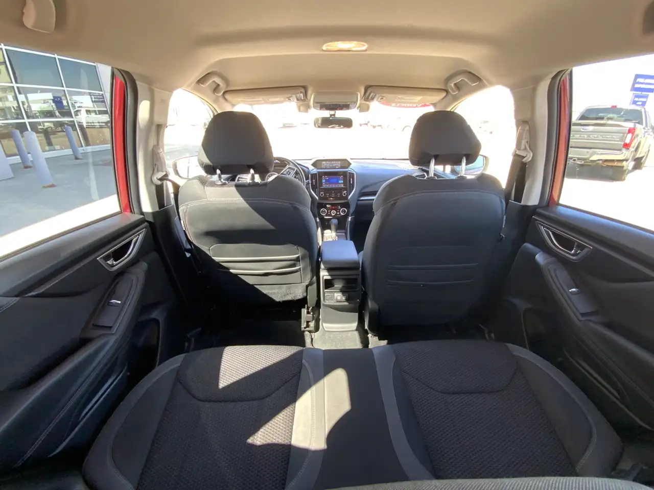 Subaru Forester снимка Subaru Forester