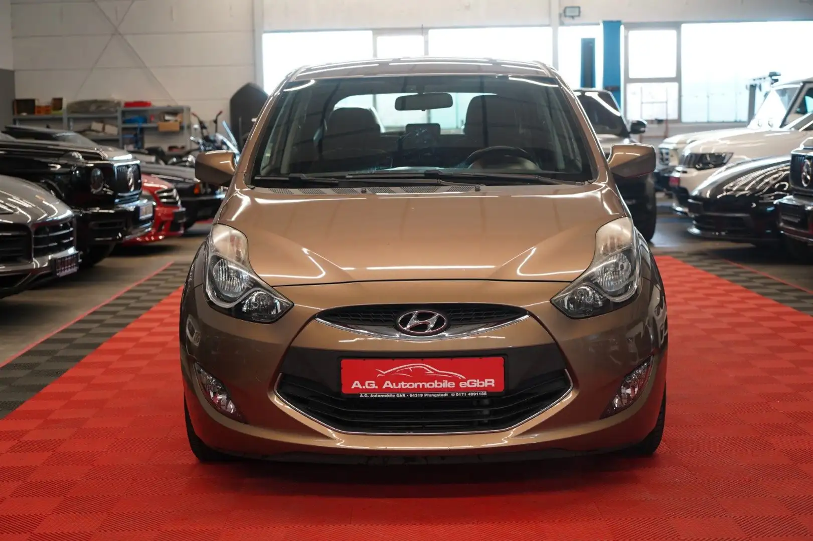 Hyundai iX20 1.4 CRDI 1.Hand*Unfallfrei*Scheckheft*Klima Braun - 2