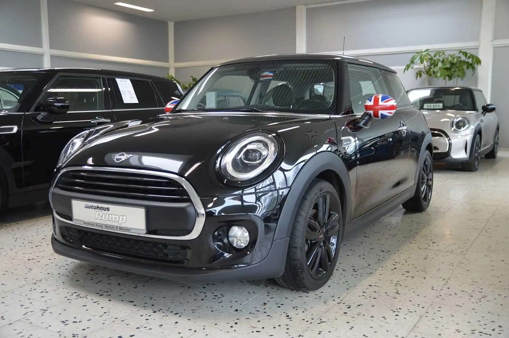 MINI 3-TÜRER Mini One Blackline Zwart - 1