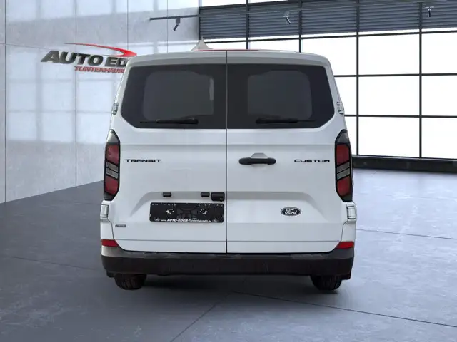 Ford Transit Custom view 13