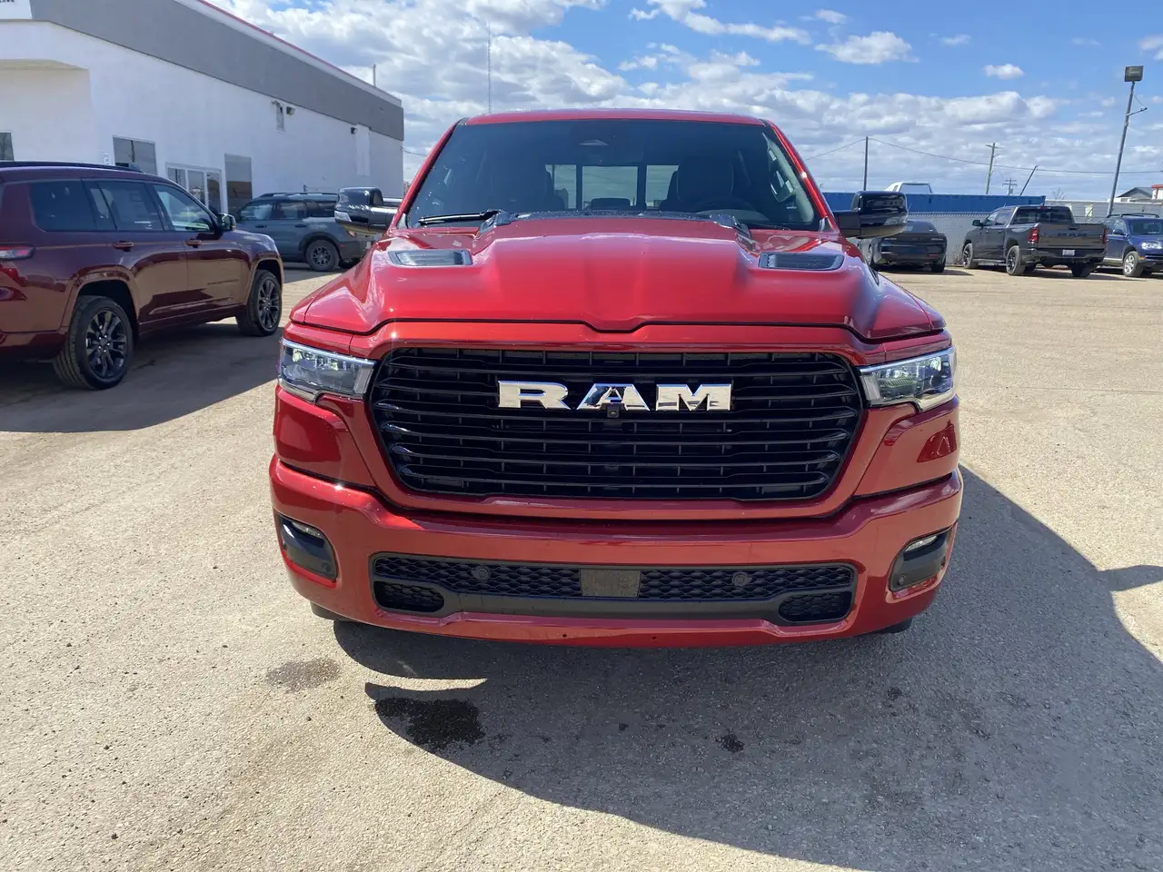 RAM 1500 снимка RAM 1500