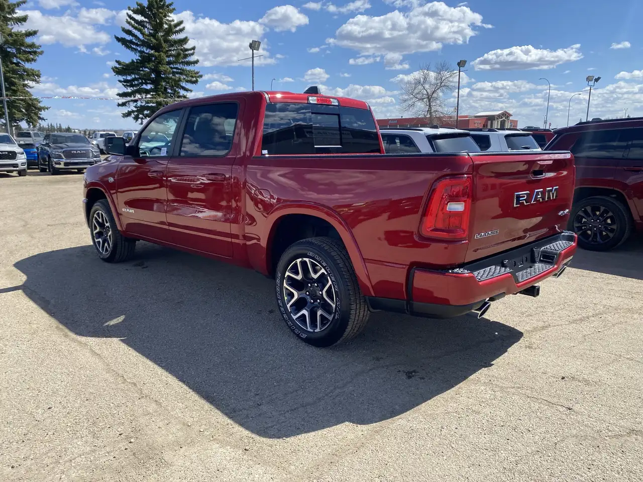 RAM 1500 снимка RAM 1500