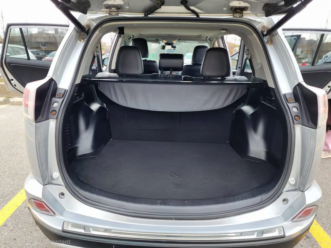 Toyota RAV 4 photo Toyota RAV 4
