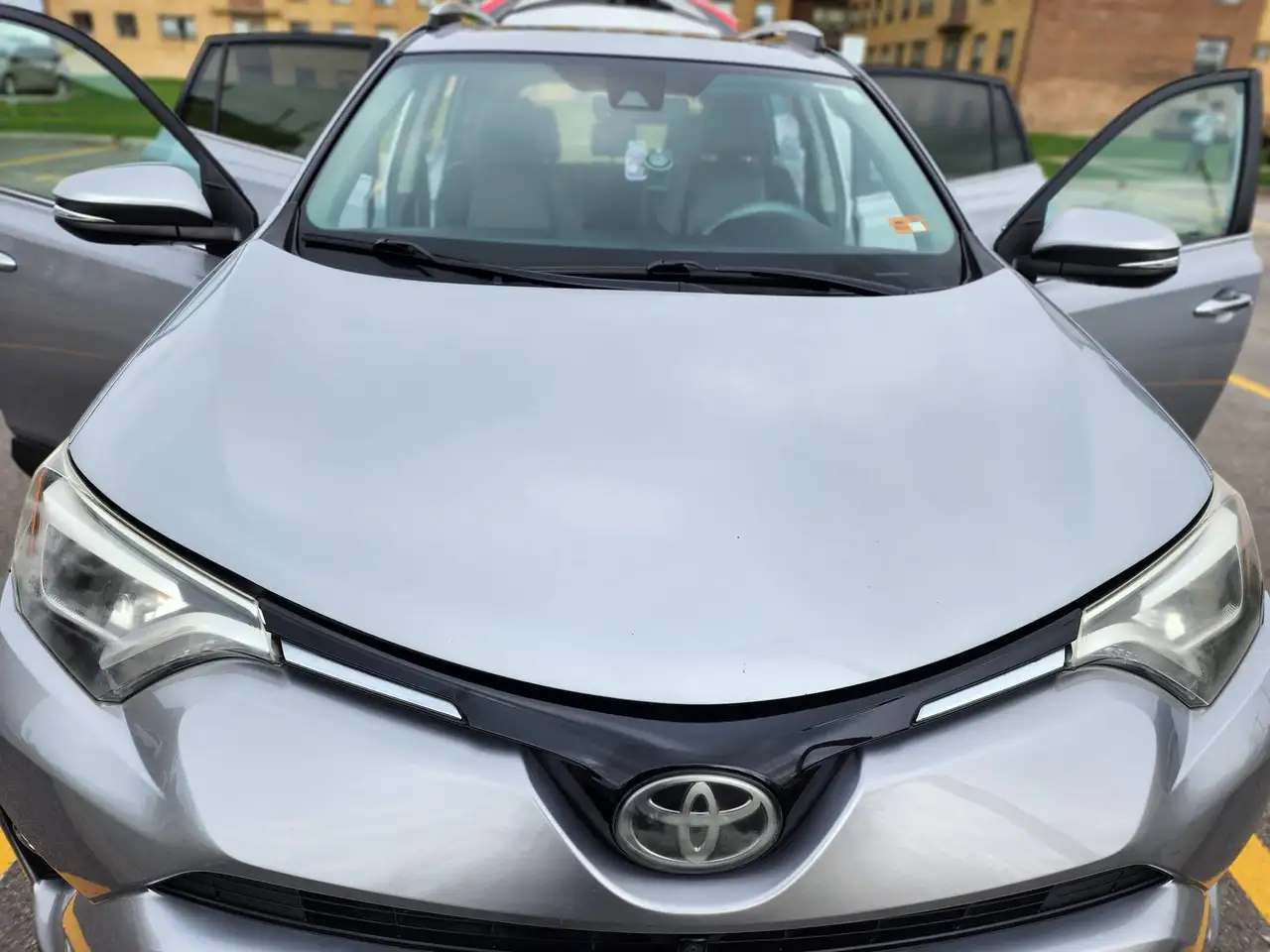 Toyota RAV 4 photo Toyota RAV 4