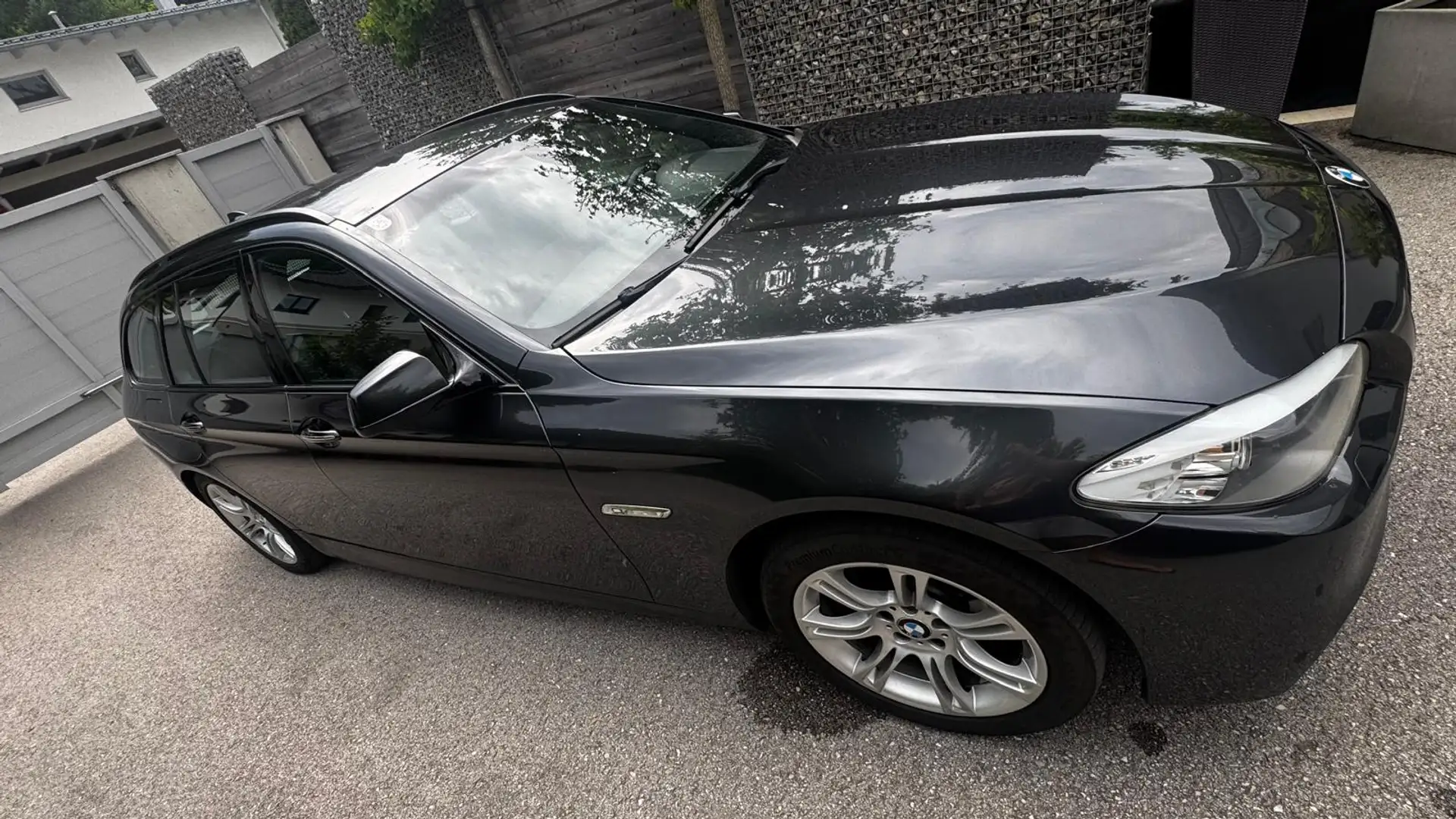 BMW 535 535d Touring Aut. Grau - 2