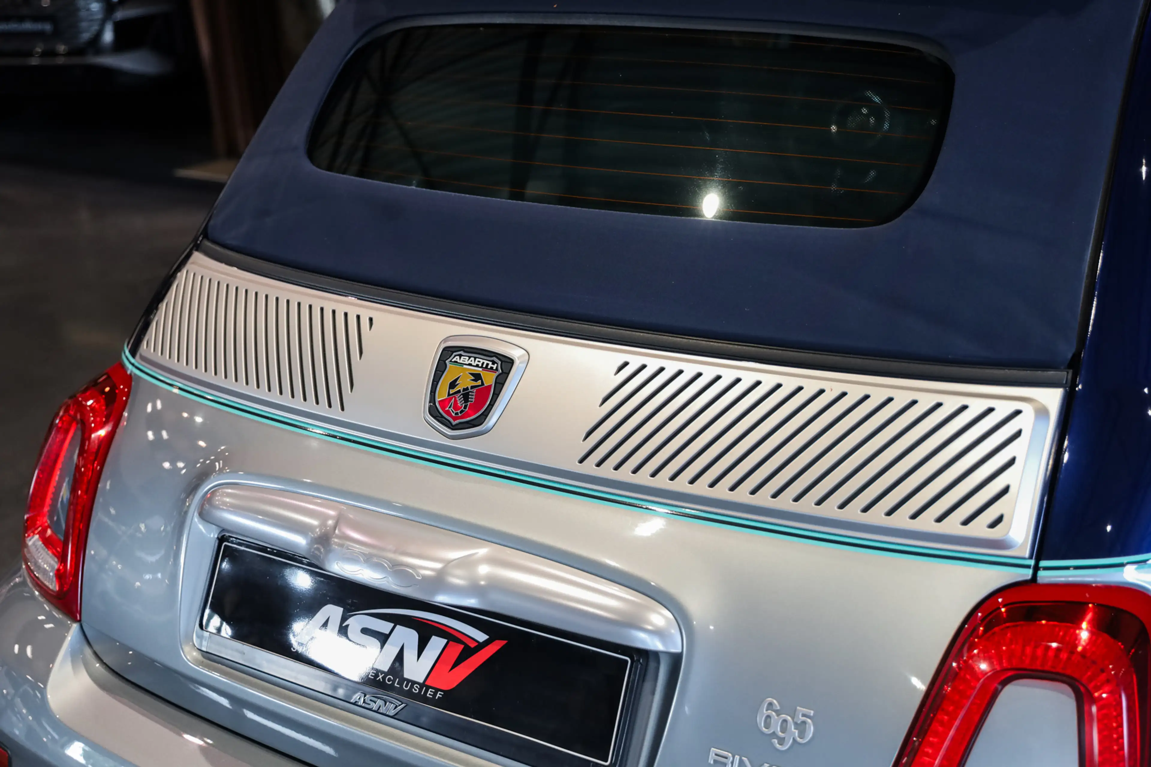 Fiat 500C Abarth 1.4 T-Jet 695 Rivale, Riva, 180 PK, AKRAPOVIC/EXHA — photo 38