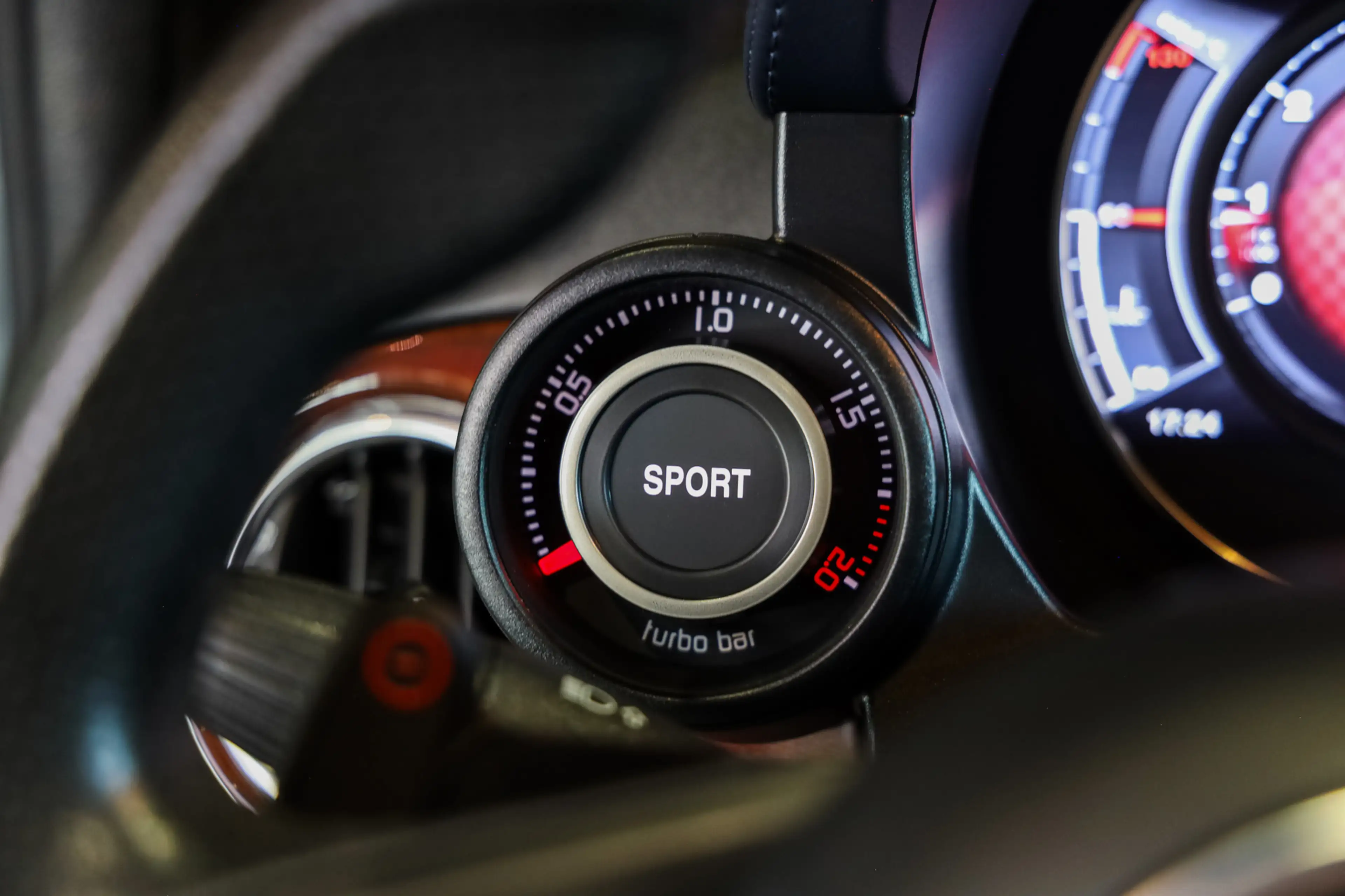 Fiat 500C Abarth 1.4 T-Jet 695 Rivale, Riva, 180 PK, AKRAPOVIC/EXHA — photo 19