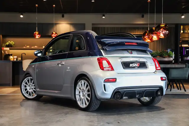 Abarth 500c view 3