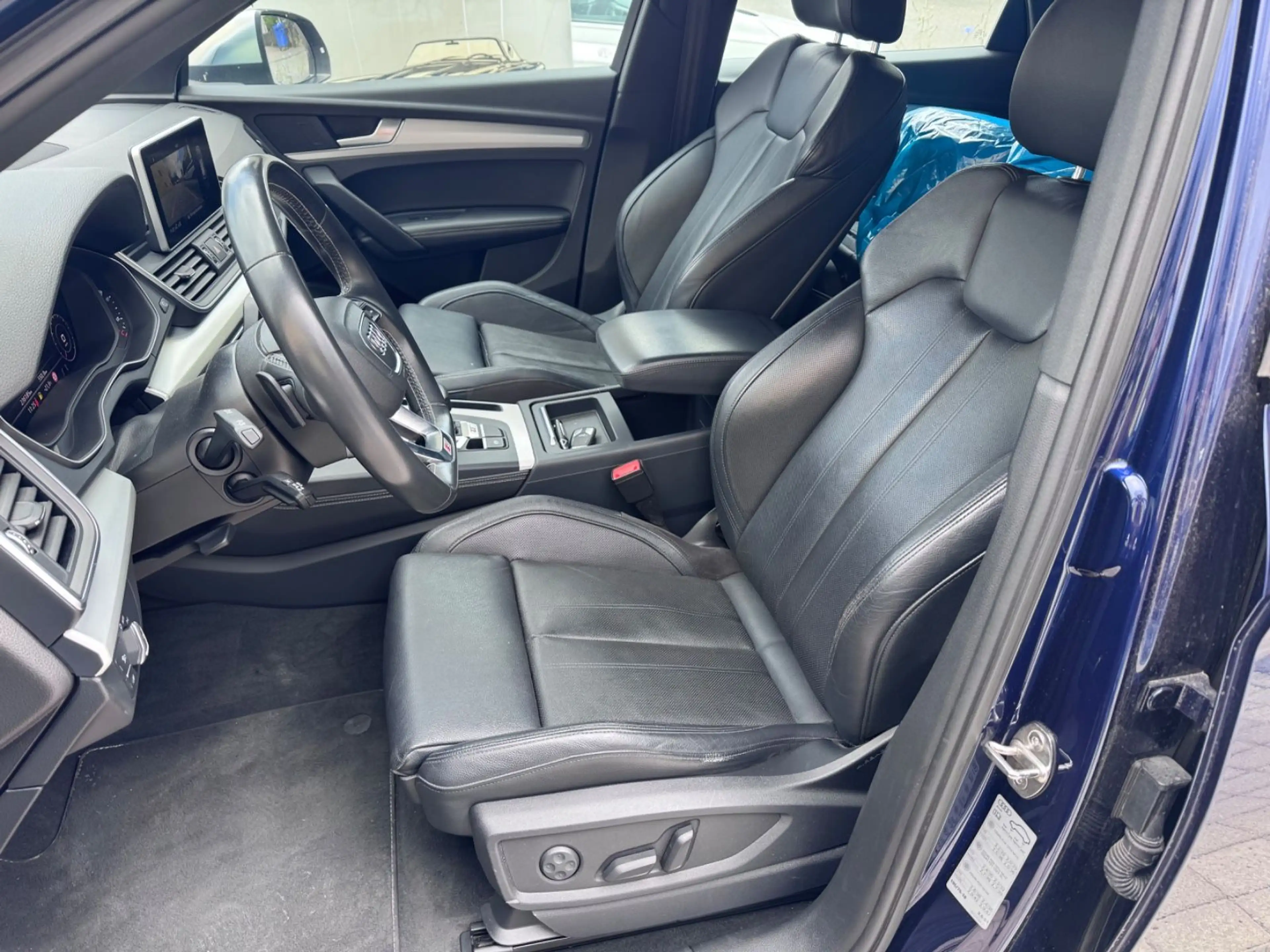 Audi SQ5 3.0 TFSI quattro Virtual Tacho Leder Kamera — photo 9