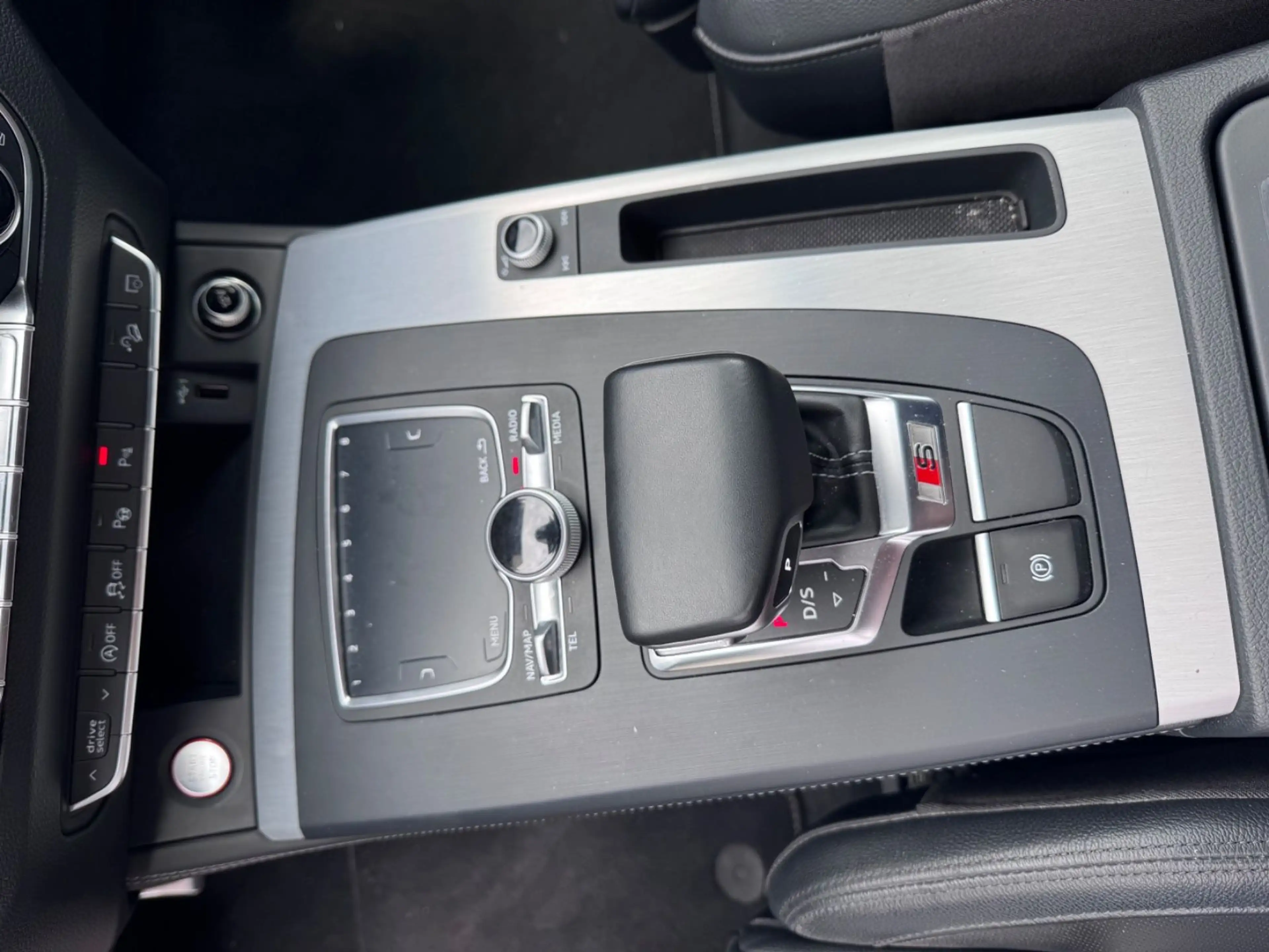 Audi SQ5 3.0 TFSI quattro Virtual Tacho Leder Kamera — photo 12