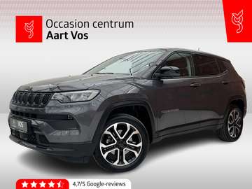 130 e-Hybrid Altitude | Keyless | Camera rondom |