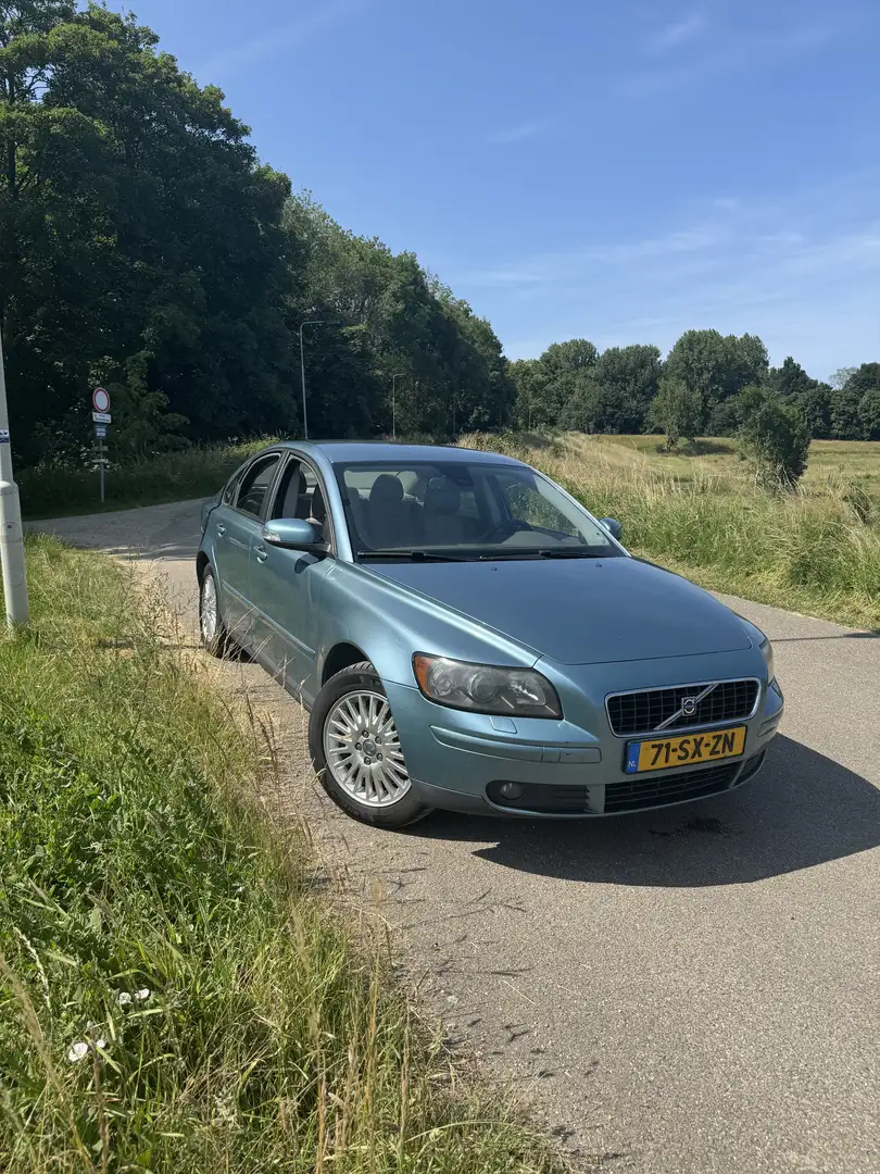 Volvo S40 2.4i Momentum Blauw - 2