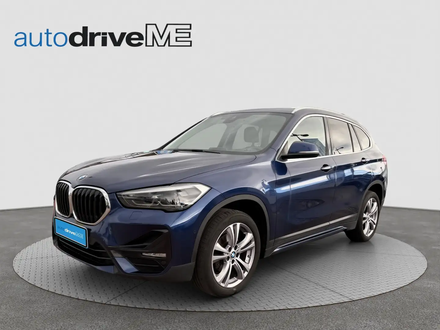 BMW X1 sDrive 18d Blau - 2