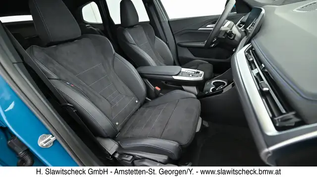 BMW iX1 xDrive30 U11 Ansicht 9