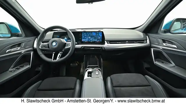 BMW iX1 xDrive30 U11 Ansicht 12