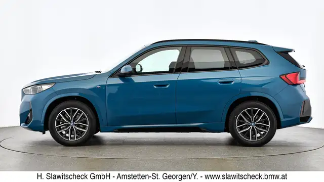 BMW iX1 xDrive30 U11 Ansicht 5
