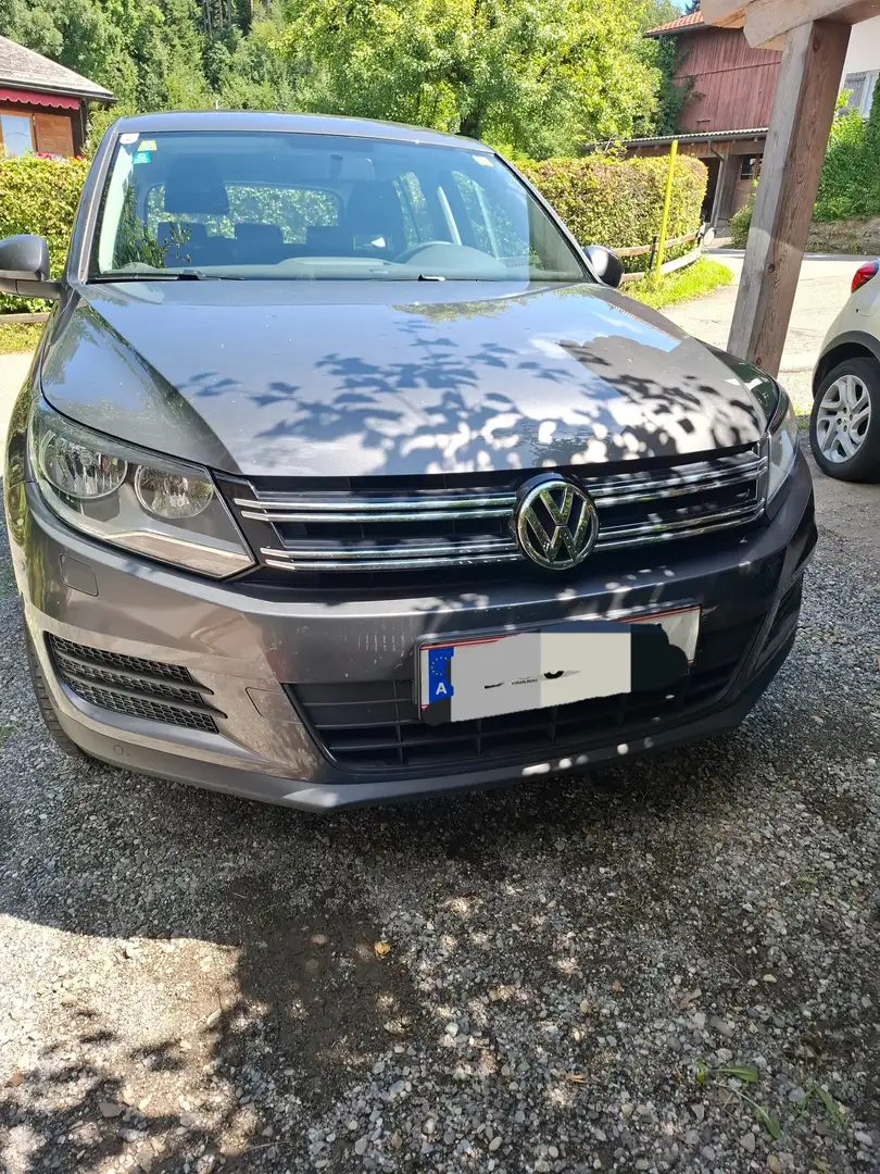 Volkswagen Tiguan Tiguan 2,0 TDI Sky BMT DPF Sky Grau - 1
