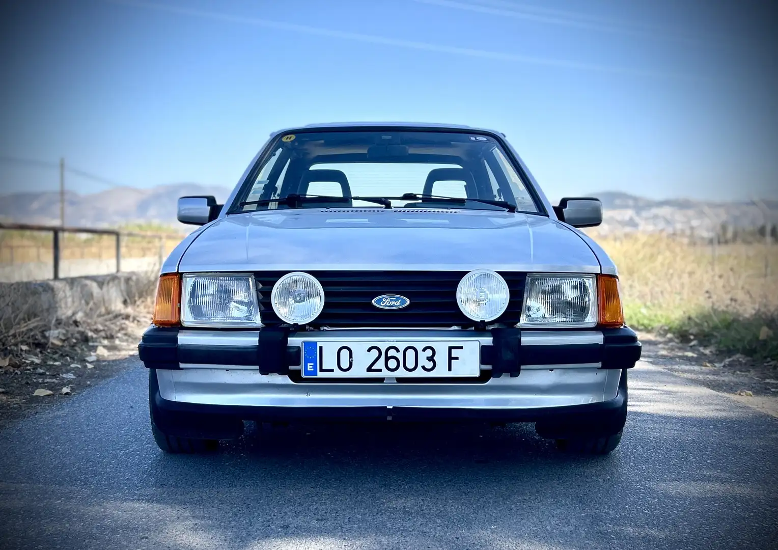 Ford Escort XR3 Gris - 1