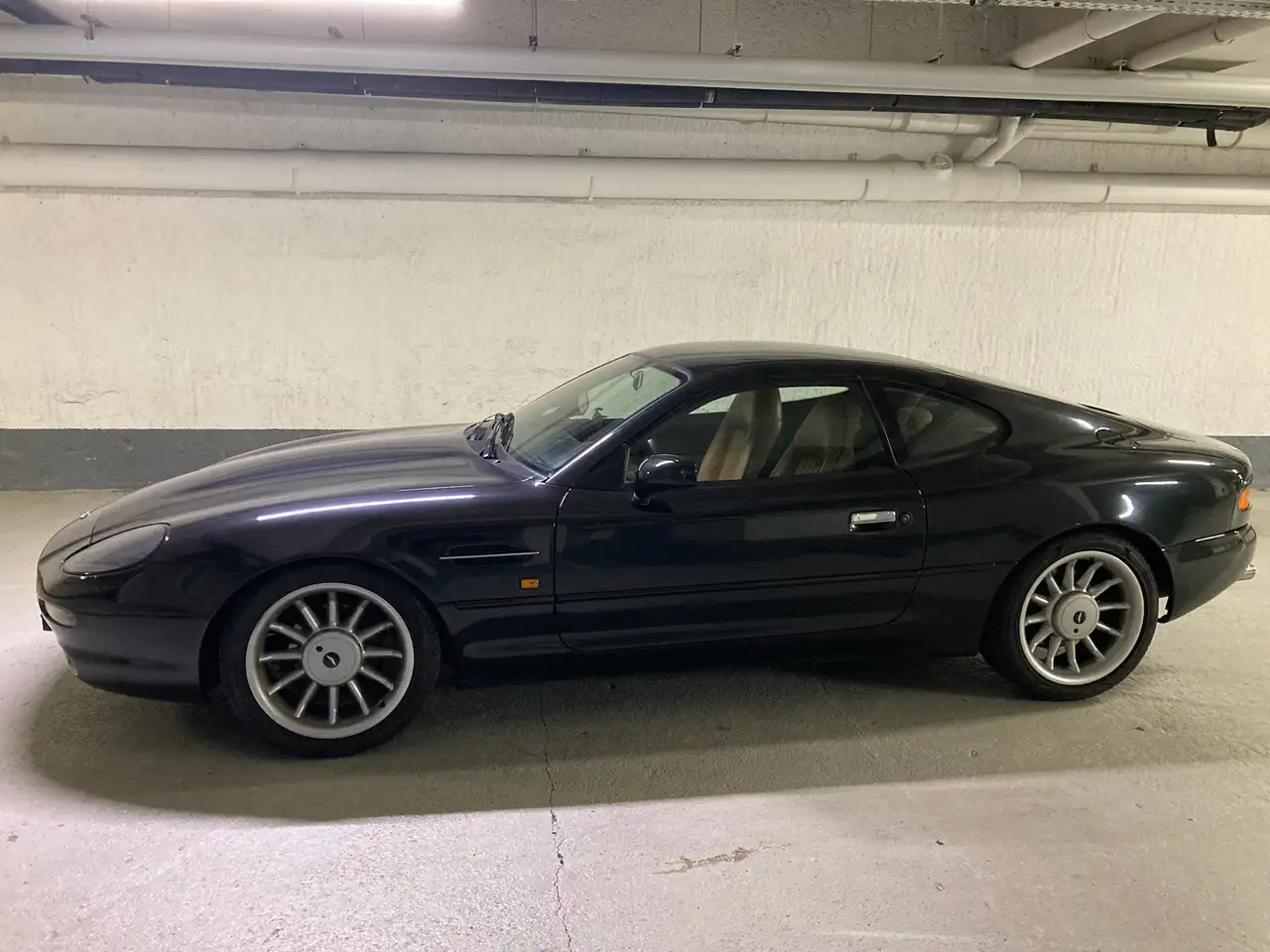 Aston Martin DB7, foto 11