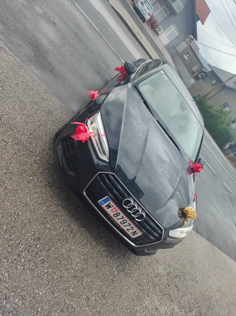 Audi A5 40 TFSI basis Schwarz - 2