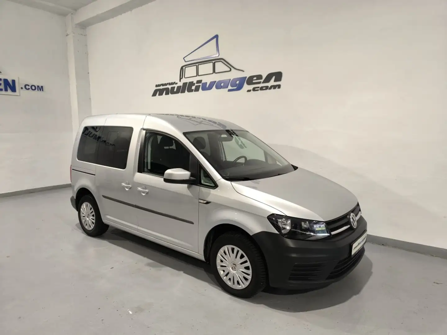 Volkswagen Caddy 2.0TDI Outdoor 75kW Gris - 1