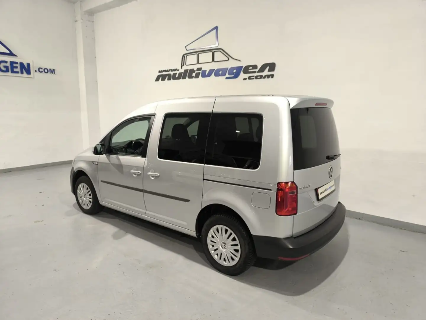 Volkswagen Caddy 2.0TDI Outdoor 75kW Gris - 2