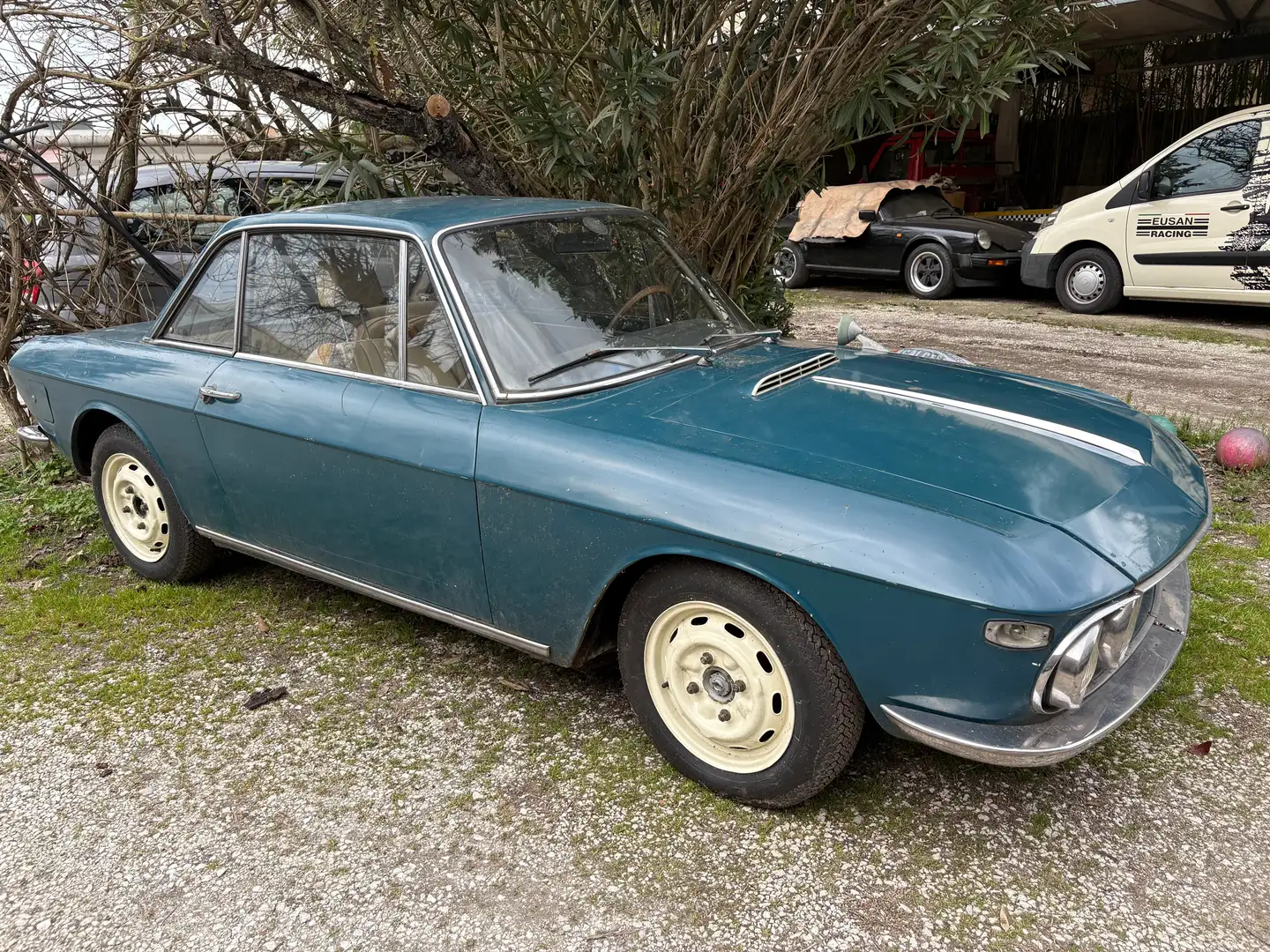 Lancia Fulvia Rallye 1300 Prima serie plava - 1