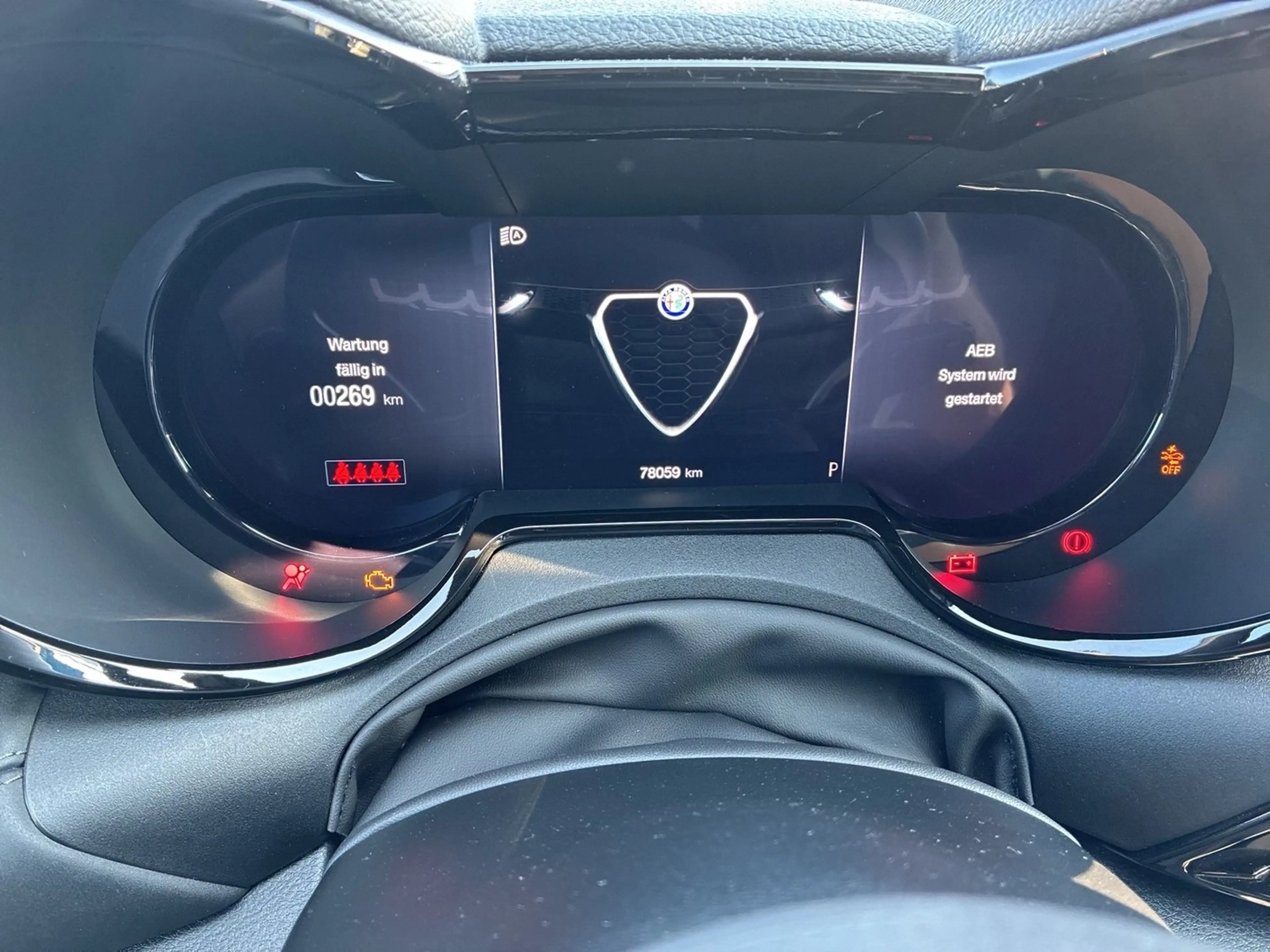 Alfa Romeo Tonale Edizione Speciale 1.3 T4 PHEV VGT e-AWD — photo 15