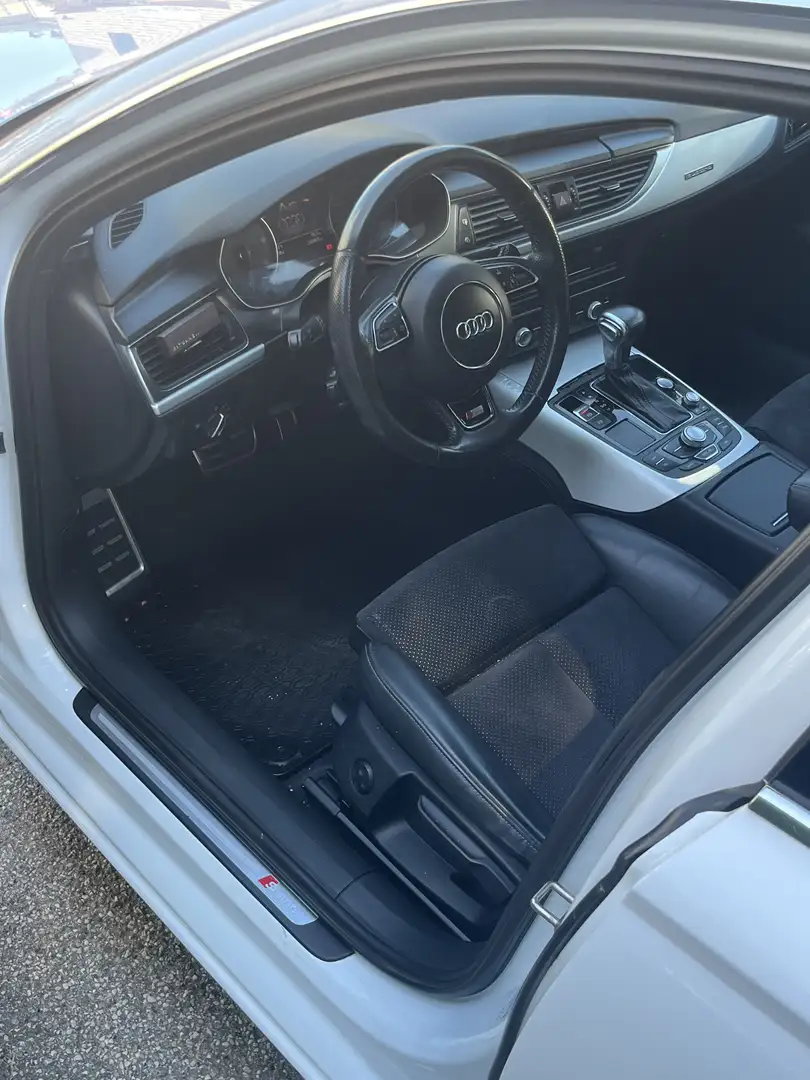 Audi A6 Avant 3,0 TDI quattro Sport DPF S-tronic - 1