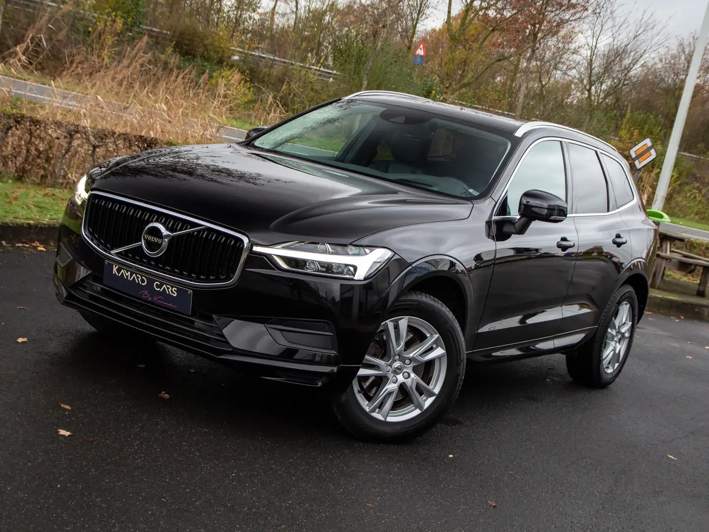Volvo XC60 XC60 D4 AWD Geartronic Momentum Noir - 2