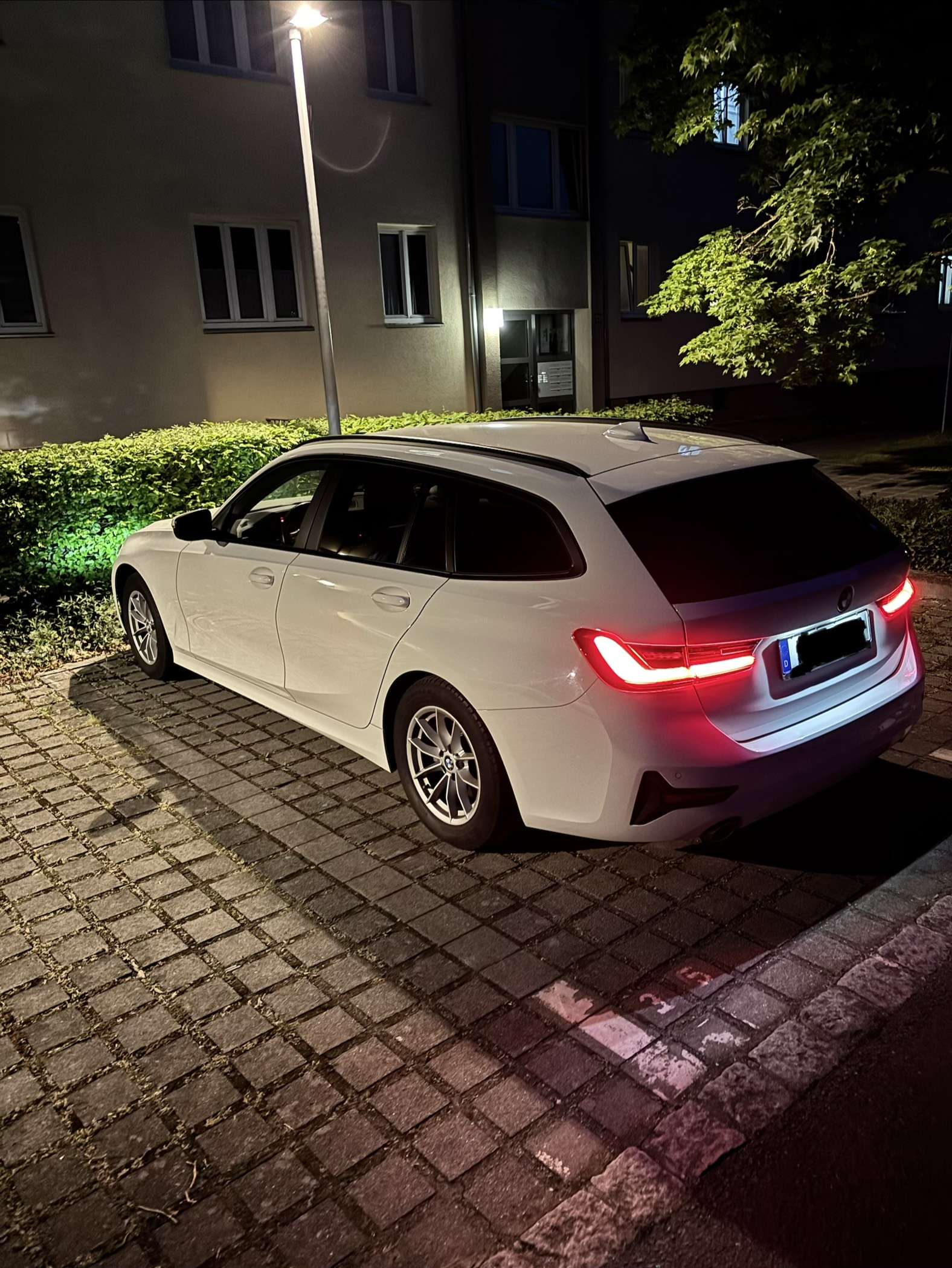 Second hand Bmw 3 Series 