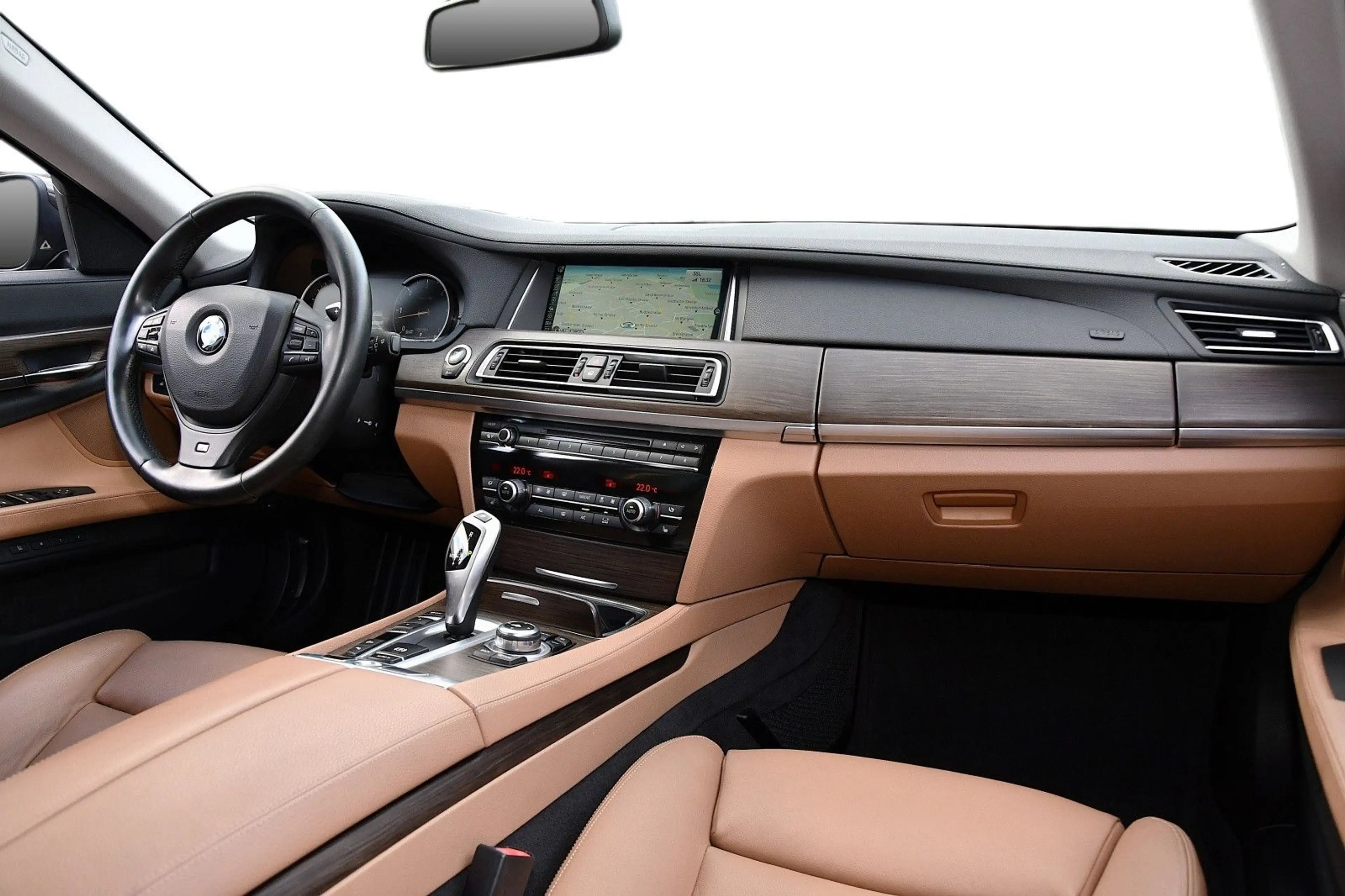 BMW 730 d xDrive*Head-up*Memory*Kamera*2.Hand* — photo 15