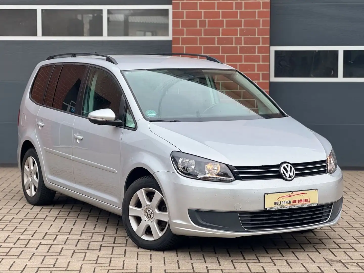 Volkswagen Touran Comfortline *7-SITZER*KLIMA*NAVI*AHK* Silber - 1