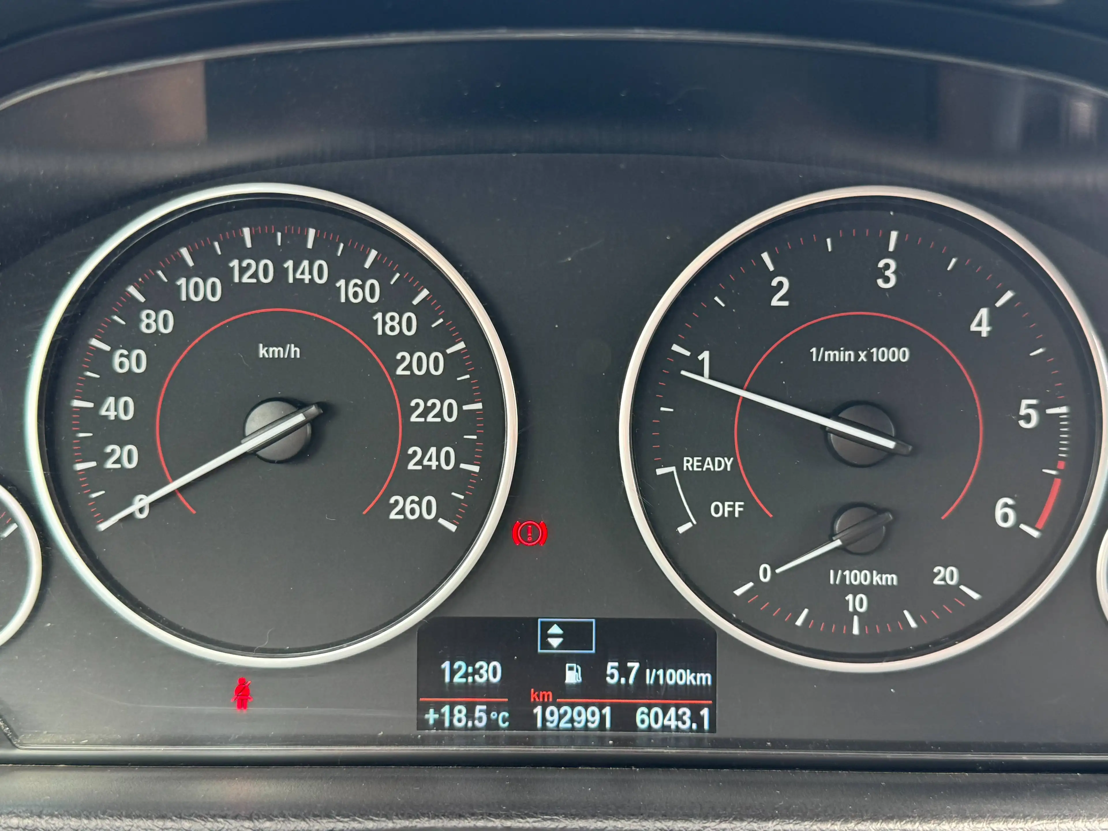 BMW 425 Coupé 425 d / Capteurs avant et arrière / Système de navigation — photo 8
