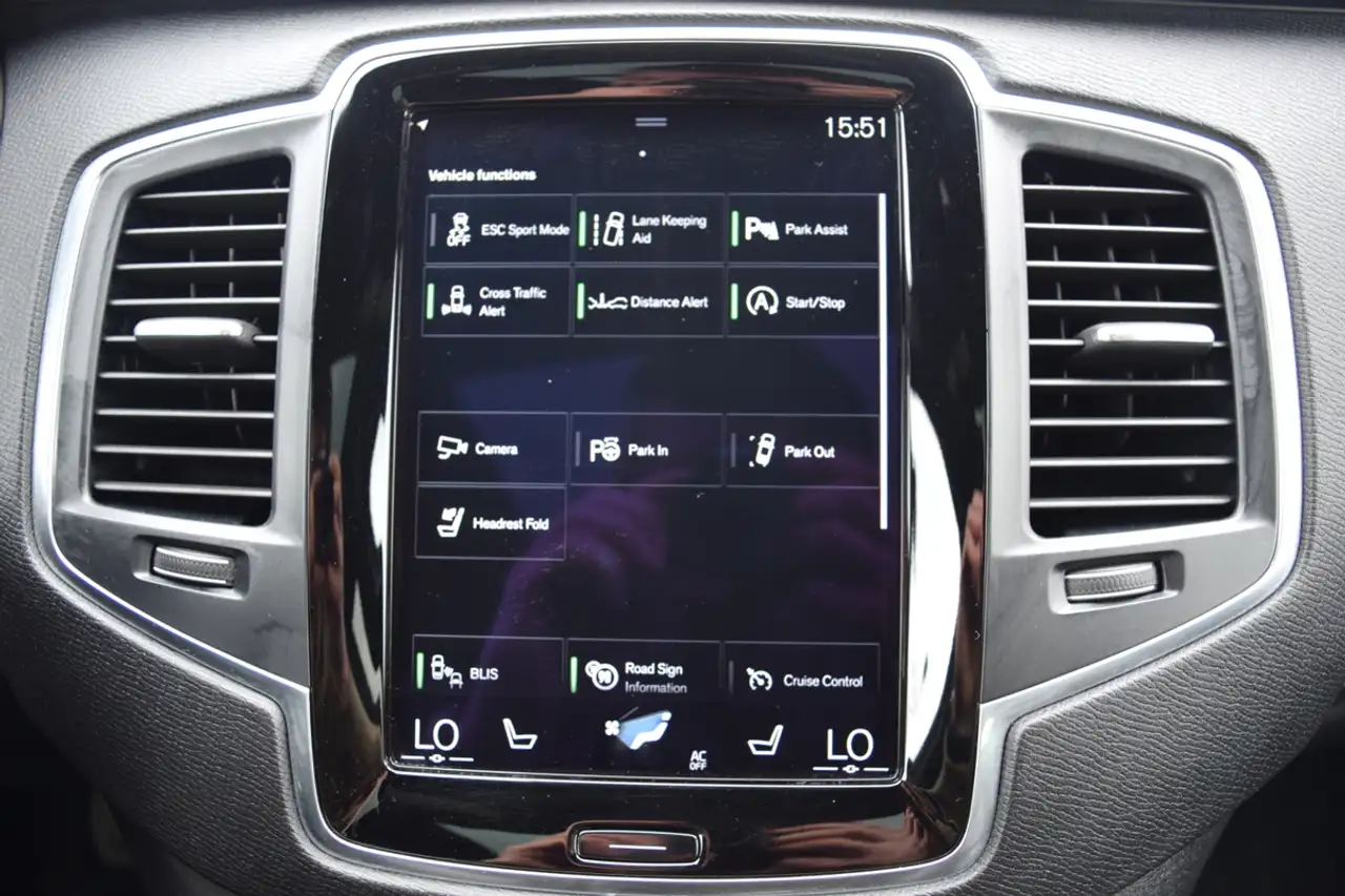 Volvo XC90 снимка Volvo XC90