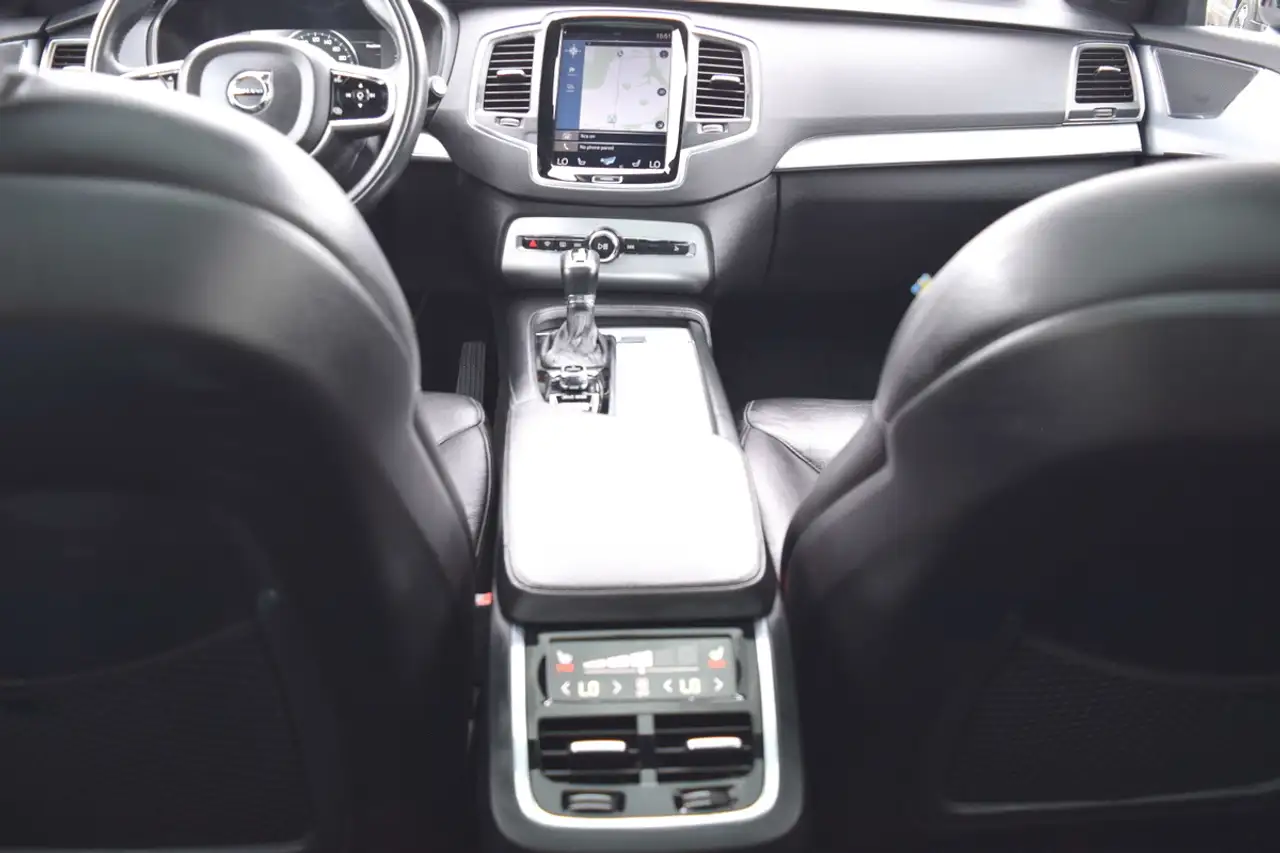 Volvo XC90 снимка Volvo XC90
