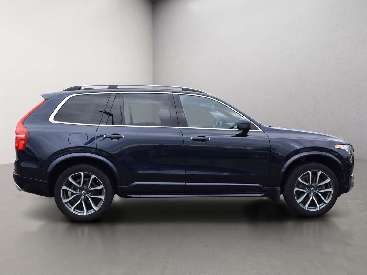 2017 Volvo XC90 T6 Momentum AWD alt 4