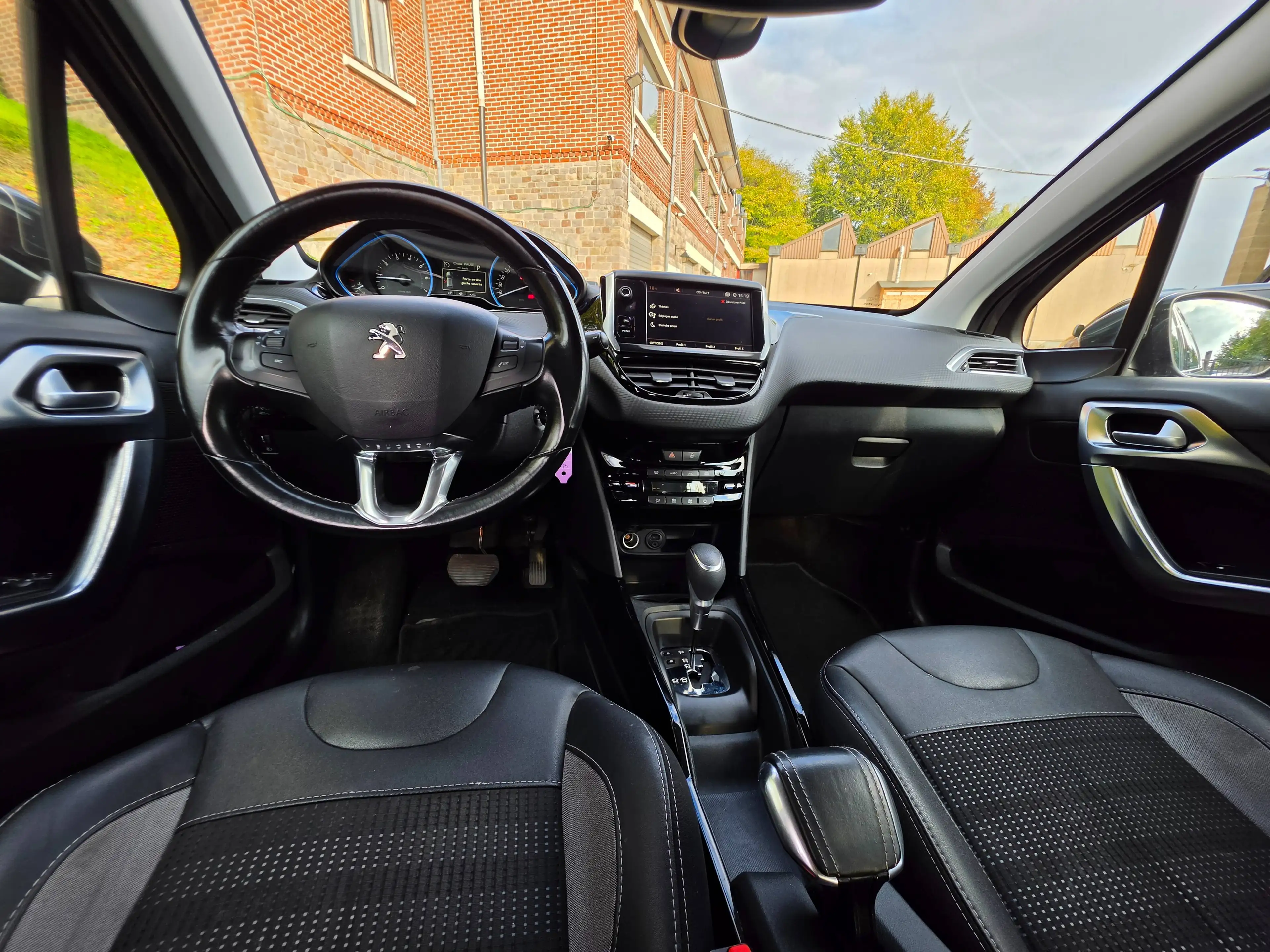 Peugeot 2008 B2B*MARCHAND*1.2*AUTOMATIQUE*NAVI*CAMERA*CRUISE*EU6b — photo 11