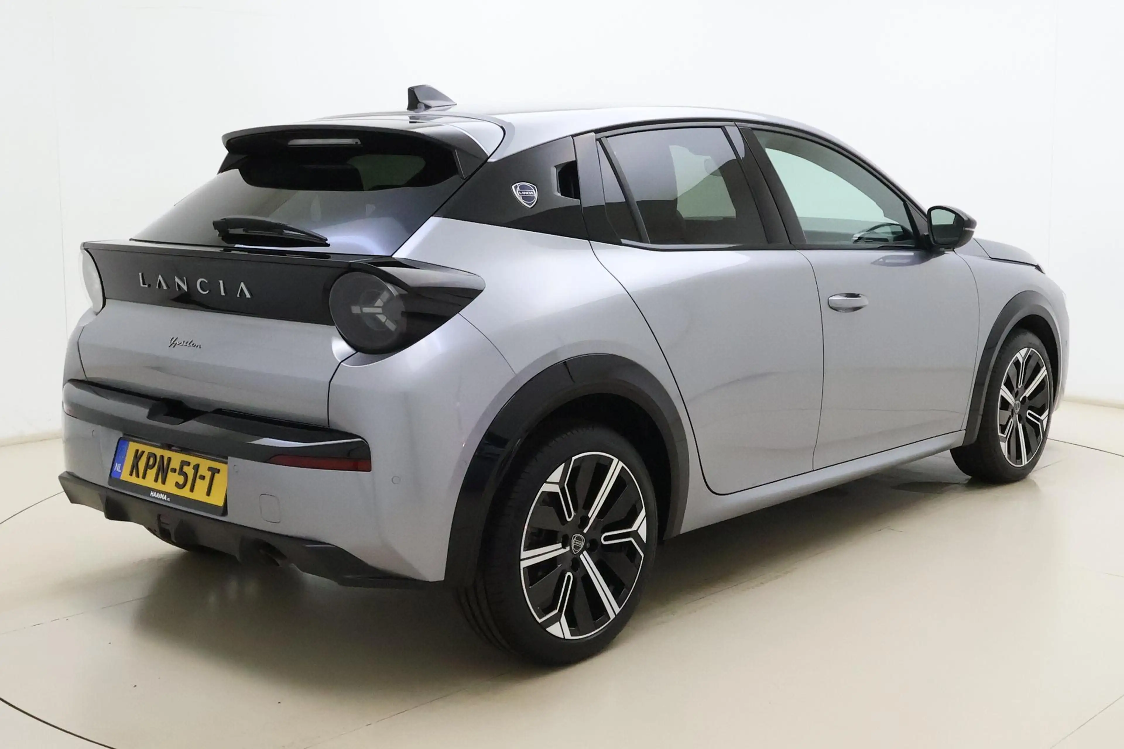 Lancia Ypsilon 1.2 Turbo Hybrid LX Automaat | Camera voor en acht — photo 2