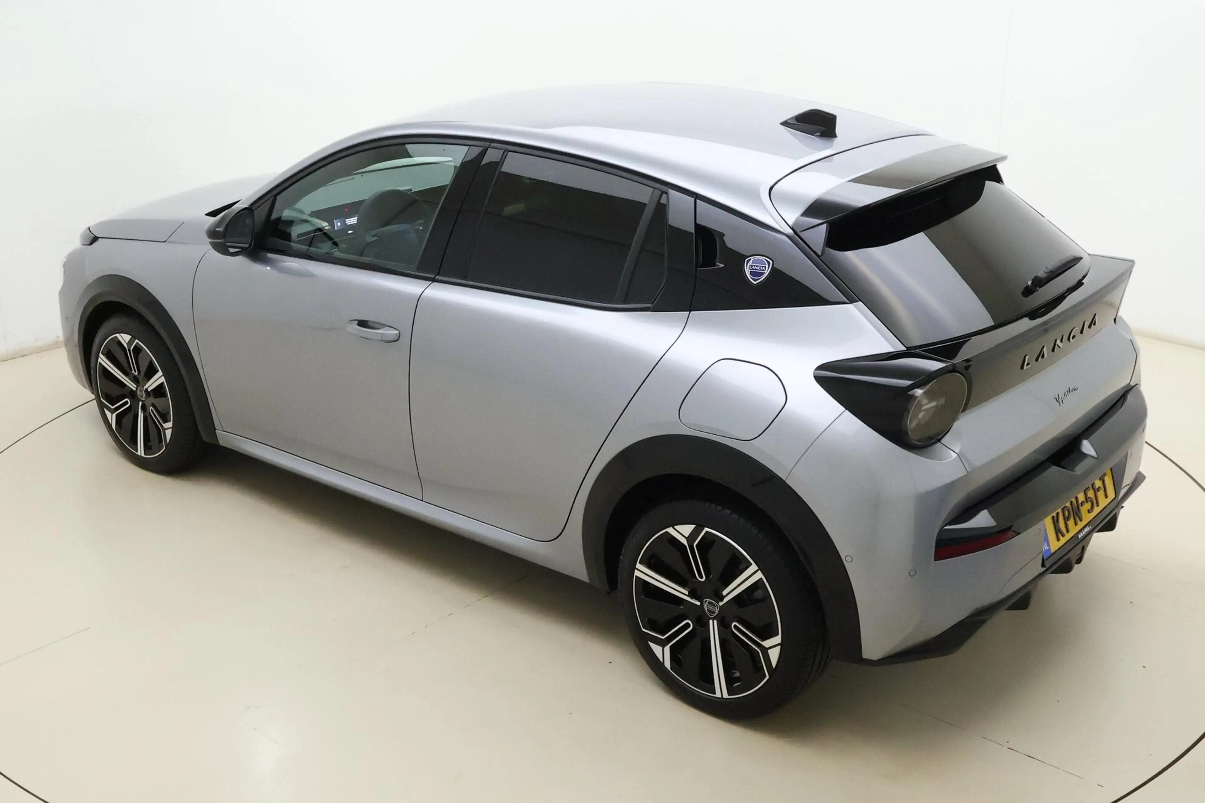 Lancia Ypsilon 1.2 Turbo Hybrid LX Automaat | Camera voor en acht — photo 5