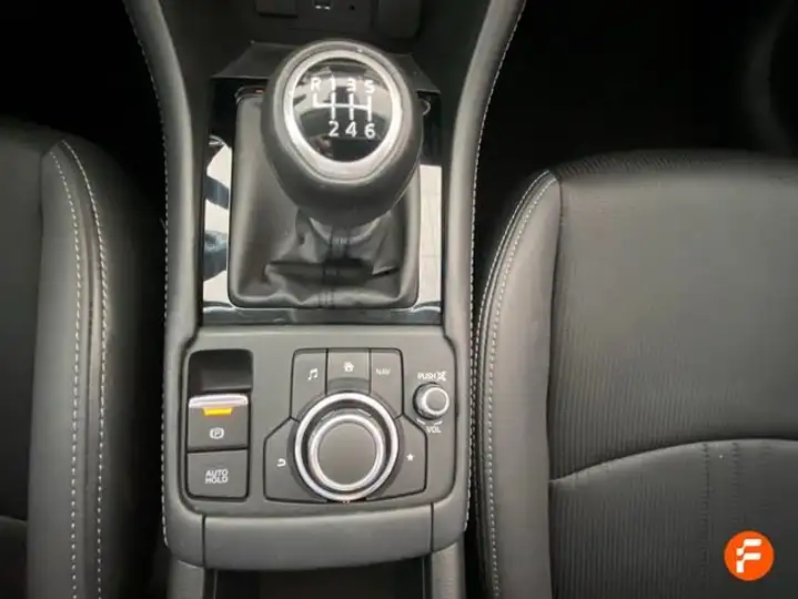 Mazda CX-3 2019, foto 31