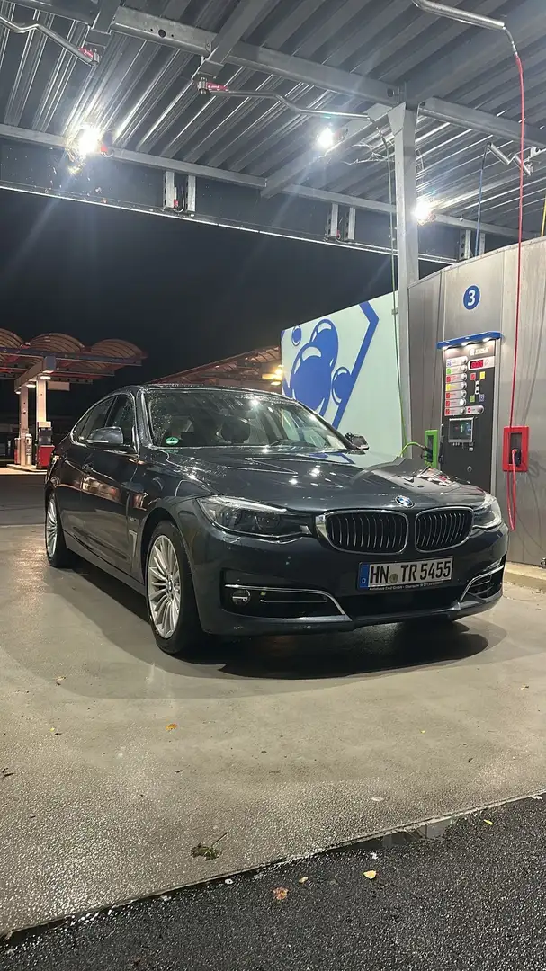 BMW 330 330d GT Luxury Line Grau - 1