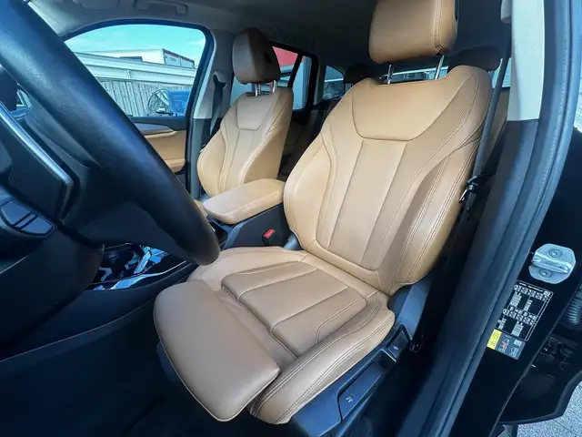 BMW X3 view 18