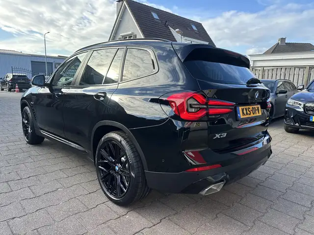 BMW X3 view 7